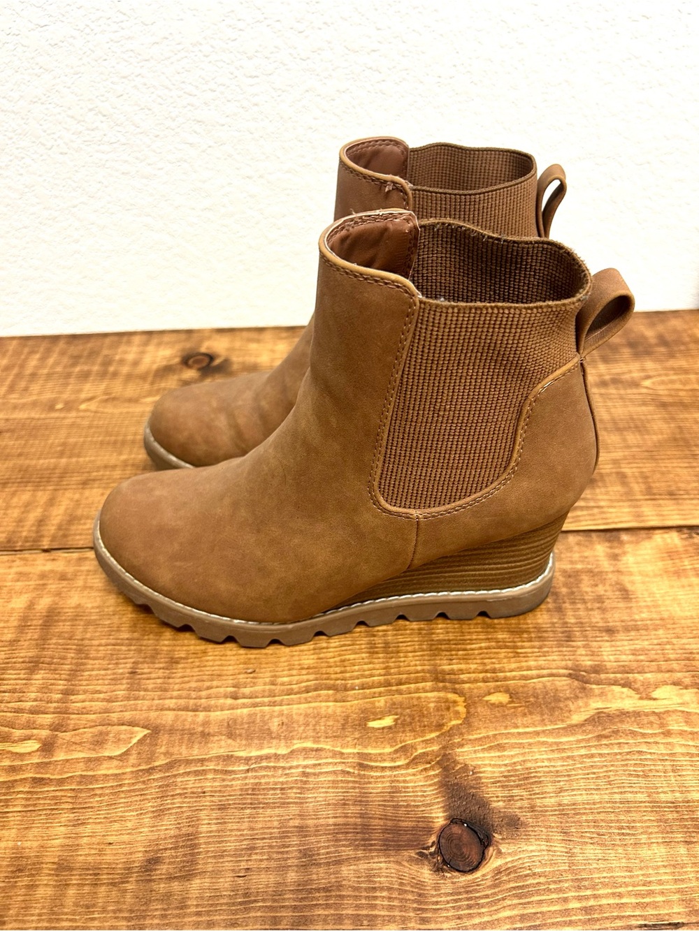 Universal Thread Tan Wedge Chelsea Booties